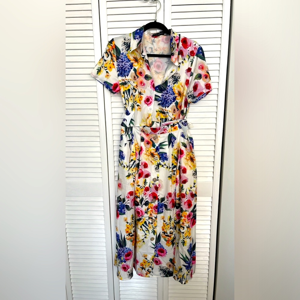 NWT, 2 pieces set skirt and shirt size medium
